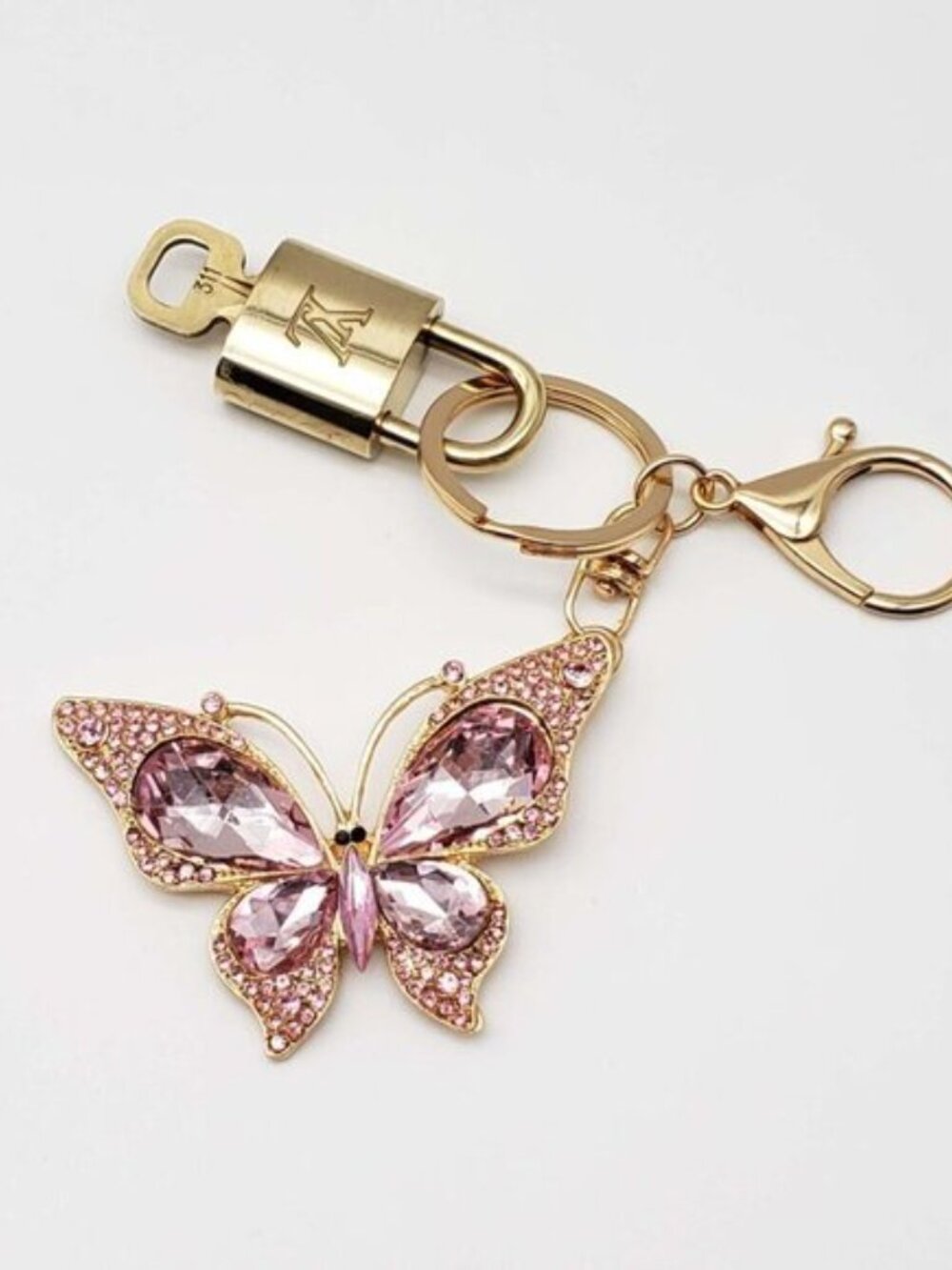 Louis Vuitton Authentic Gold Padlock 🔑 Key + Stylish Unbranded Butterfly Charm - Picture 6 of 8